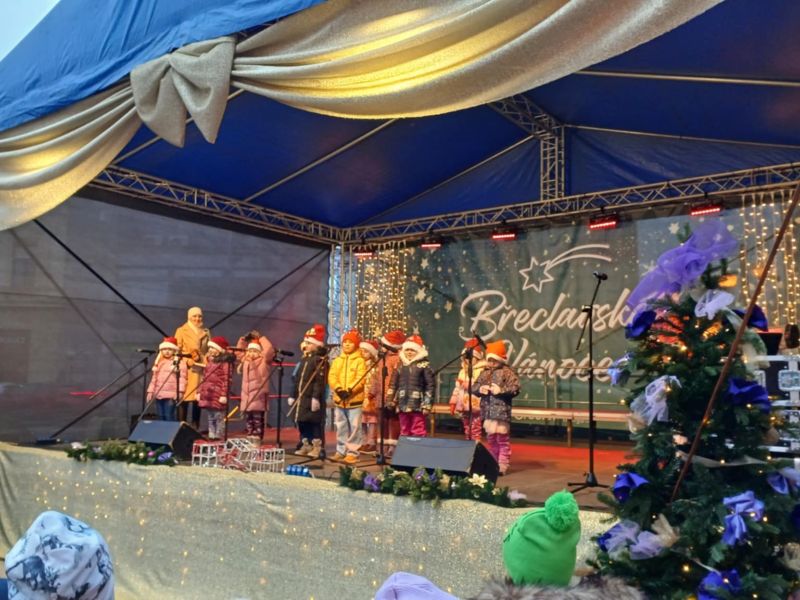 Vánoční vystoupení na Pěší zóně