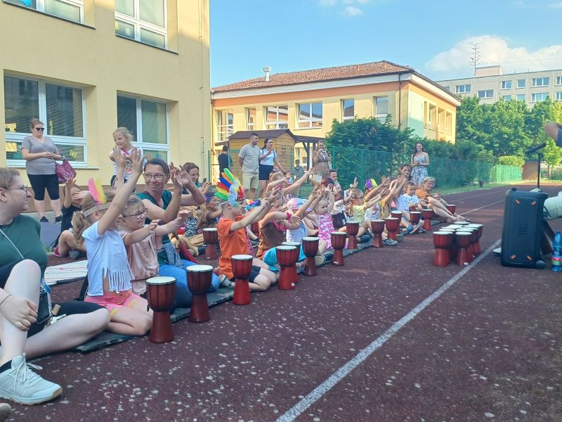 Rozloučení s předškoláky a Indiánská opékačka na závěr školního roku